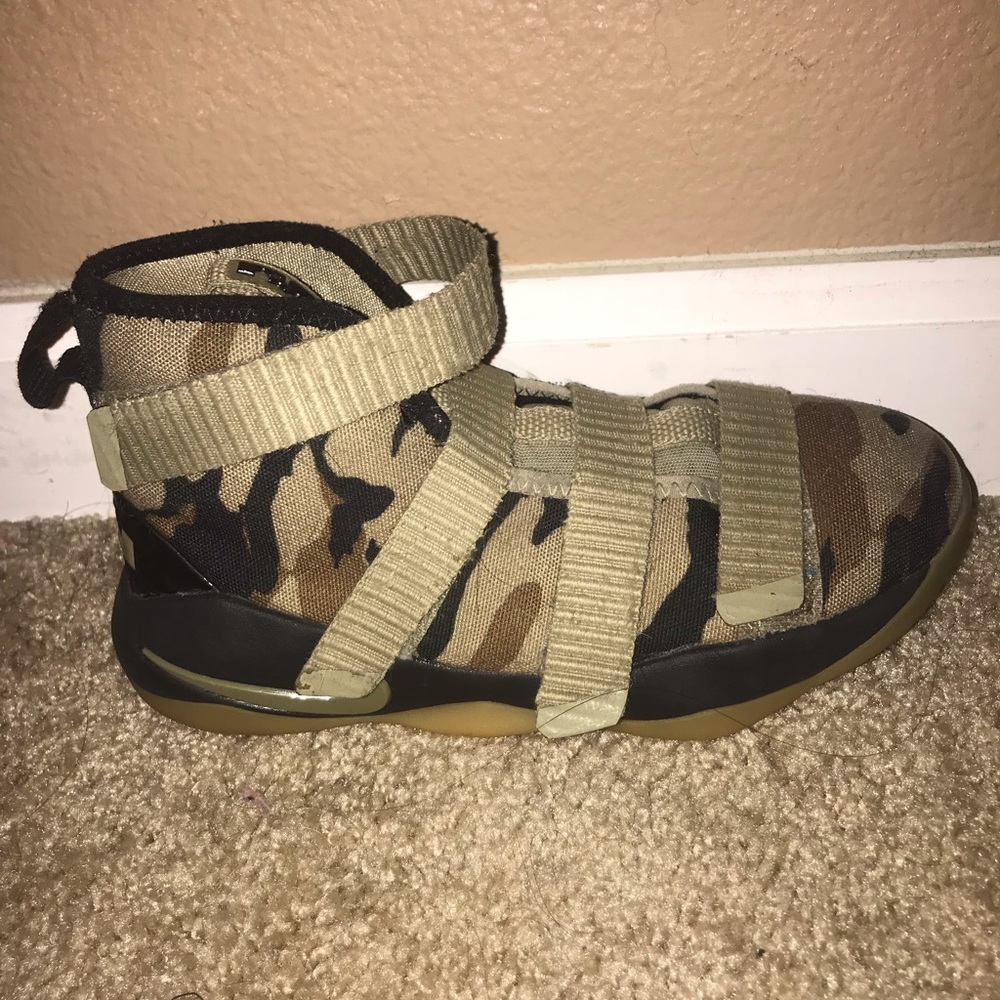 Nike, LeBron James Sneakers